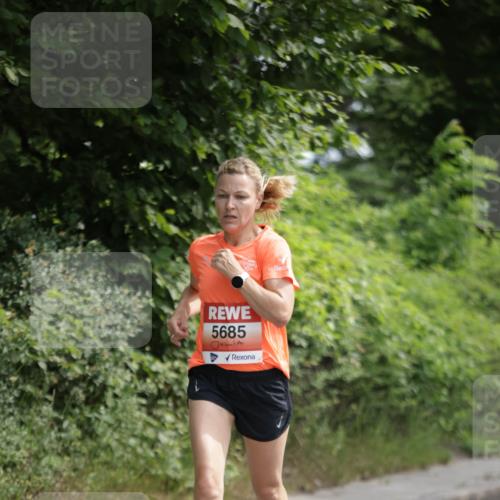 15.06.2025 - REWE Women's Run Jannik Wohlers http://msf.ph/oto/7964709 15.06.2025 09:59:41 Laufen 5685 meine-sportfotos.de