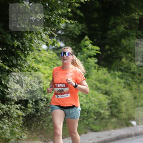 15.06.2025 - REWE Women's Run Jannik Wohlers http://msf.ph/oto/7964772 15.06.2025 09:59:43 Laufen 5607 meine-sportfotos.de