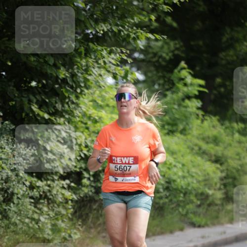 15.06.2025 - REWE Women's Run Jannik Wohlers http://msf.ph/oto/7964791 15.06.2025 09:59:43 Laufen 5607 meine-sportfotos.de