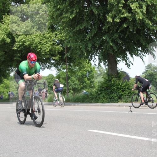 15.06.2025 - 7 Türme Triathlon Yannick Fuchs http://msf.ph/oto/7964813 15.06.2025 13:01:10 Radfahren  meine-sportfotos.de