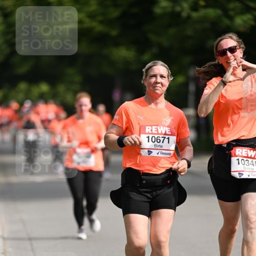 15.06.2025 - REWE Women's Run Dr. Thomas Lammeyer http://msf.ph/oto/7964852 15.06.2025 09:53:03 Laufen 10671, 10345 meine-sportfotos.de
