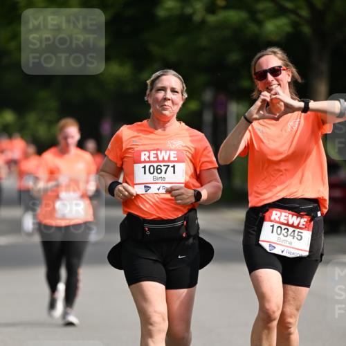 15.06.2025 - REWE Women's Run Dr. Thomas Lammeyer http://msf.ph/oto/7964861 15.06.2025 09:53:03 Laufen 10671, 10345 meine-sportfotos.de