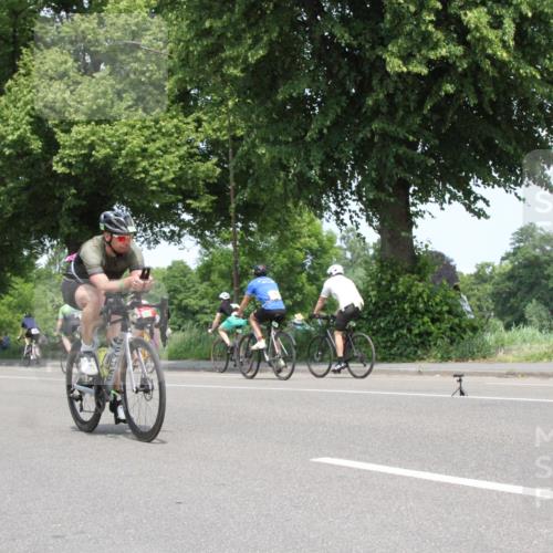 15.06.2025 - 7 Türme Triathlon Yannick Fuchs http://msf.ph/oto/7964874 15.06.2025 13:01:59 Radfahren  meine-sportfotos.de