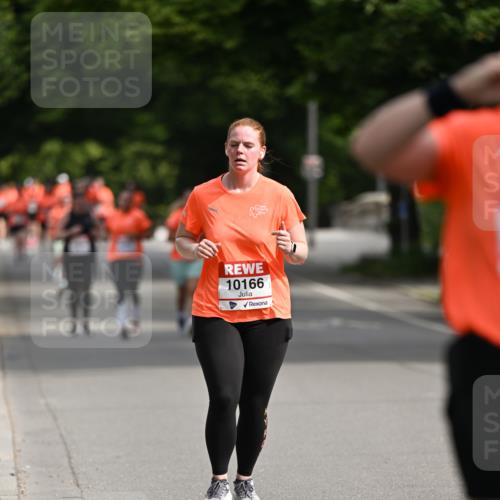 15.06.2025 - REWE Women's Run Dr. Thomas Lammeyer http://msf.ph/oto/7964929 15.06.2025 09:53:06 Laufen 10166 meine-sportfotos.de