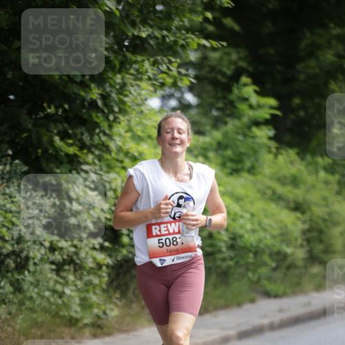 15.06.2025 - REWE Women's Run Jannik Wohlers http://msf.ph/oto/7964962 15.06.2025 09:59:53 Laufen 5081 meine-sportfotos.de