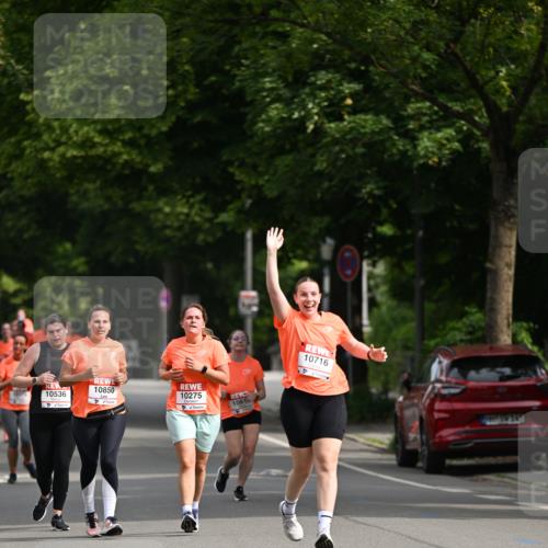 15.06.2025 - REWE Women's Run Dr. Thomas Lammeyer http://msf.ph/oto/7964985 15.06.2025 09:53:11 Laufen 10536, 10850, 10275, 1081, 10716, 39141 meine-sportfotos.de