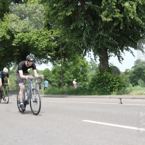 15.06.2025 - 7 Türme Triathlon Yannick Fuchs http://msf.ph/oto/7965000 15.06.2025 13:04:04 Radfahren  meine-sportfotos.de
