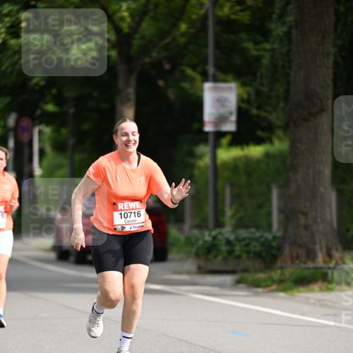 15.06.2025 - REWE Women's Run Dr. Thomas Lammeyer http://msf.ph/oto/7965024 15.06.2025 09:53:14 Laufen 10716 meine-sportfotos.de