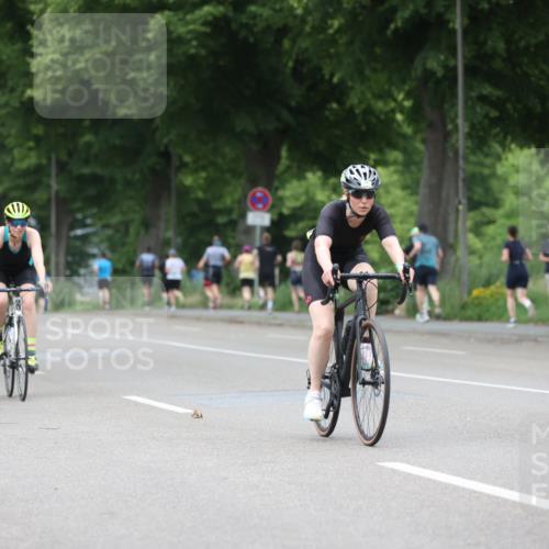 15.06.2025 - 7 Türme Triathlon Yannick Fuchs http://msf.ph/oto/7965025 15.06.2025 13:56:44 Radfahren  meine-sportfotos.de