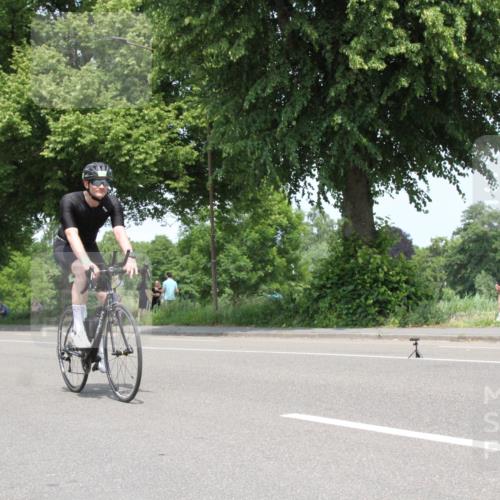 15.06.2025 - 7 Türme Triathlon Yannick Fuchs http://msf.ph/oto/7965046 15.06.2025 13:04:17 Radfahren  meine-sportfotos.de