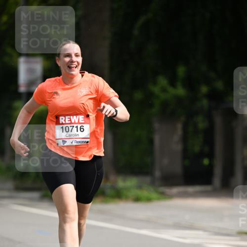 15.06.2025 - REWE Women's Run Dr. Thomas Lammeyer http://msf.ph/oto/7965089 15.06.2025 09:53:16 Laufen 10716 meine-sportfotos.de