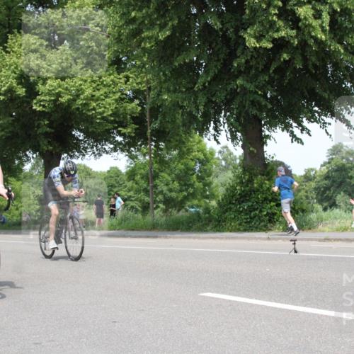 15.06.2025 - 7 Türme Triathlon Yannick Fuchs http://msf.ph/oto/7965096 15.06.2025 13:05:07 Radfahren  meine-sportfotos.de