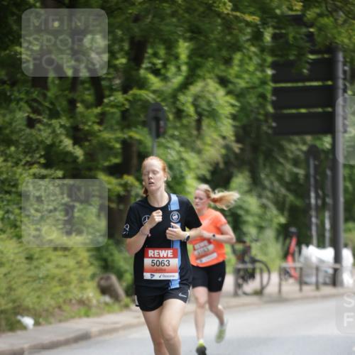 15.06.2025 - REWE Women's Run Jannik Wohlers http://msf.ph/oto/7965129 15.06.2025 09:59:57 Laufen 5063, 5163 meine-sportfotos.de