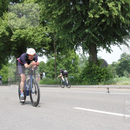 15.06.2025 - 7 Türme Triathlon Yannick Fuchs http://msf.ph/oto/7965156 15.06.2025 13:05:46 Radfahren  meine-sportfotos.de