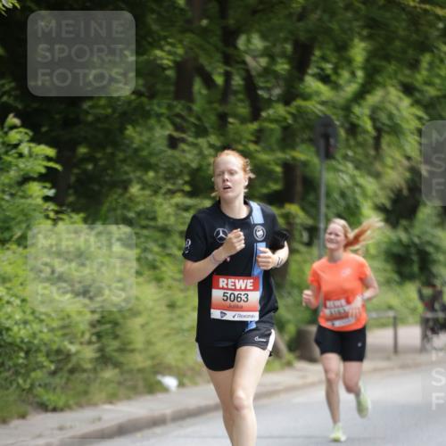 15.06.2025 - REWE Women's Run Jannik Wohlers http://msf.ph/oto/7965199 15.06.2025 09:59:58 Laufen 5063, 3163 meine-sportfotos.de