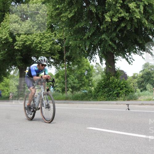 15.06.2025 - 7 Türme Triathlon Yannick Fuchs http://msf.ph/oto/7965236 15.06.2025 13:06:33 Radfahren  meine-sportfotos.de