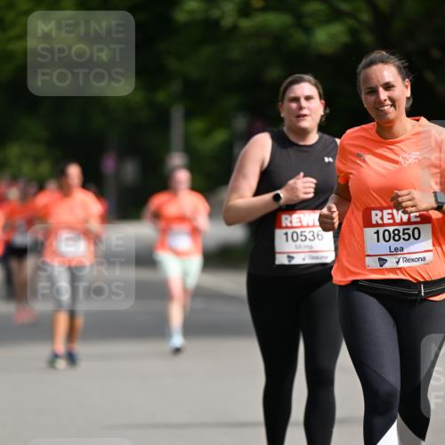 15.06.2025 - REWE Women's Run Dr. Thomas Lammeyer http://msf.ph/oto/7965241 15.06.2025 09:53:20 Laufen 10536, 10850 meine-sportfotos.de