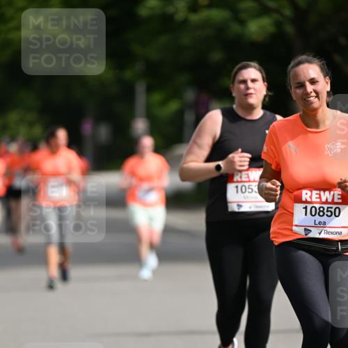 15.06.2025 - REWE Women's Run Dr. Thomas Lammeyer http://msf.ph/oto/7965249 15.06.2025 09:53:20 Laufen 1053, 10850 meine-sportfotos.de