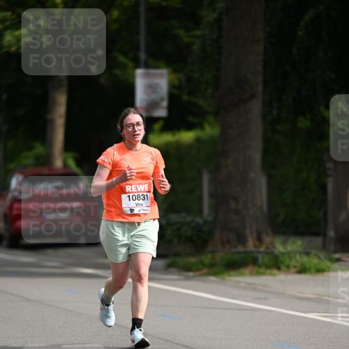 15.06.2025 - REWE Women's Run Dr. Thomas Lammeyer http://msf.ph/oto/7965325 15.06.2025 09:53:25 Laufen 10831 meine-sportfotos.de