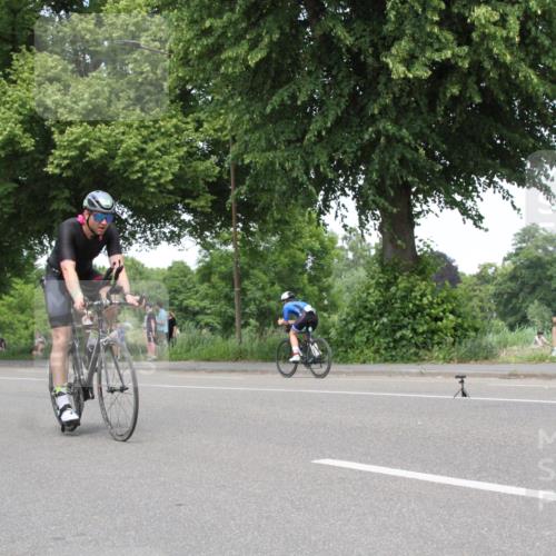 15.06.2025 - 7 Türme Triathlon Yannick Fuchs http://msf.ph/oto/7965337 15.06.2025 13:07:51 Radfahren  meine-sportfotos.de