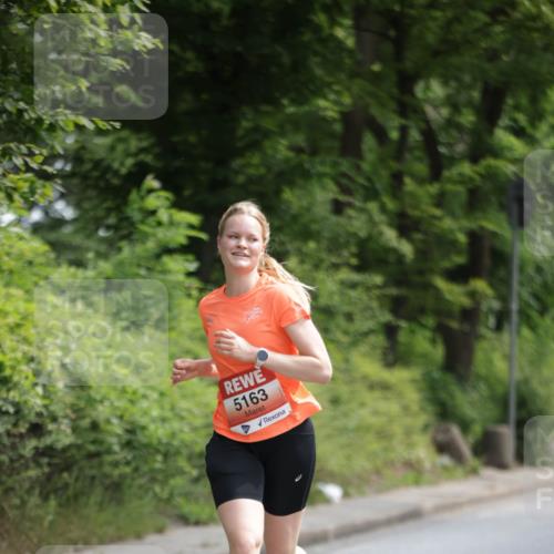 15.06.2025 - REWE Women's Run Jannik Wohlers http://msf.ph/oto/7965348 15.06.2025 10:00:02 Laufen 5163 meine-sportfotos.de
