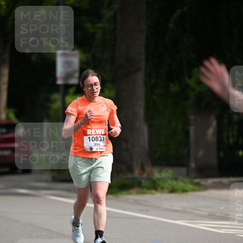 15.06.2025 - REWE Women's Run Dr. Thomas Lammeyer http://msf.ph/oto/7965353 15.06.2025 09:53:25 Laufen 10831 meine-sportfotos.de