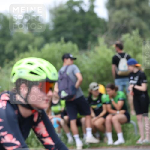 15.06.2025 - 7 Türme Triathlon Yannick Fuchs http://msf.ph/oto/7965389 15.06.2025 13:58:07 Radfahren 444, 491 meine-sportfotos.de