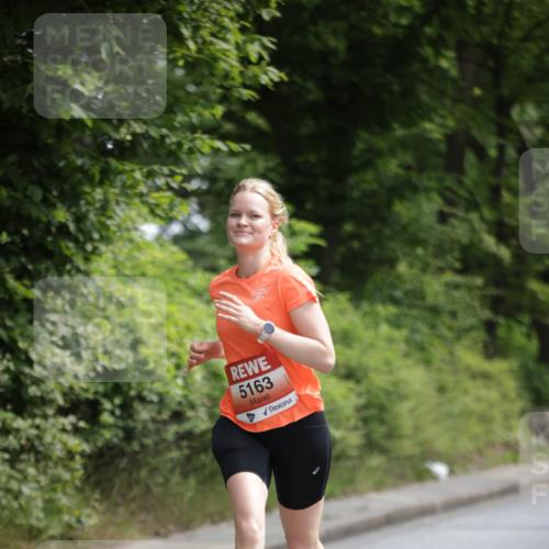 15.06.2025 - REWE Women's Run Jannik Wohlers http://msf.ph/oto/7965414 15.06.2025 10:00:02 Laufen 5163 meine-sportfotos.de