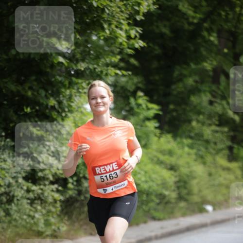 15.06.2025 - REWE Women's Run Jannik Wohlers http://msf.ph/oto/7965442 15.06.2025 10:00:03 Laufen 5163 meine-sportfotos.de