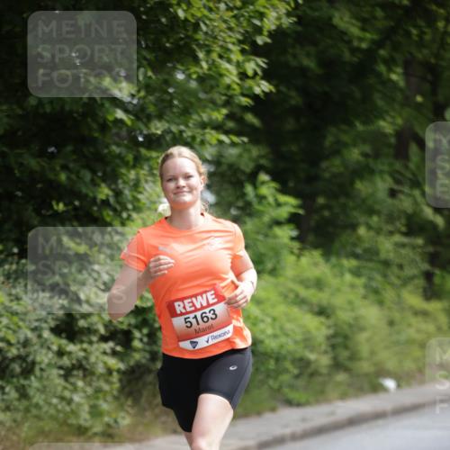 15.06.2025 - REWE Women's Run Jannik Wohlers http://msf.ph/oto/7965447 15.06.2025 10:00:03 Laufen 5163 meine-sportfotos.de