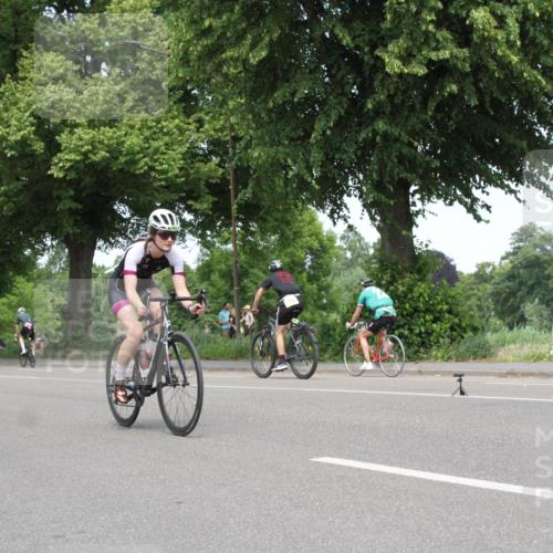 15.06.2025 - 7 Türme Triathlon Yannick Fuchs http://msf.ph/oto/7965477 15.06.2025 13:09:33 Radfahren  meine-sportfotos.de