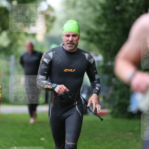 15.06.2025 - 7 Türme Triathlon Michael Strokosch http://msf.ph/oto/7965489 15.06.2025 12:19:10 Schwimmen 367, 559, 570, 649 meine-sportfotos.de