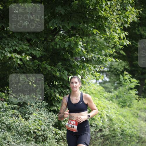 15.06.2025 - REWE Women's Run Jannik Wohlers http://msf.ph/oto/7965491 15.06.2025 10:00:14 Laufen 5024 meine-sportfotos.de