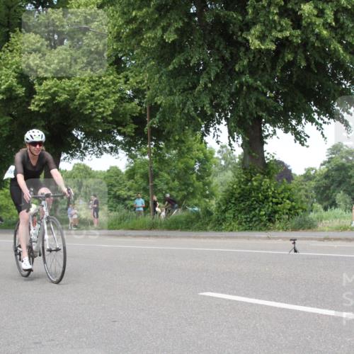 15.06.2025 - 7 Türme Triathlon Yannick Fuchs http://msf.ph/oto/7965549 15.06.2025 13:10:08 Radfahren  meine-sportfotos.de