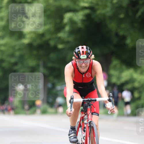 15.06.2025 - 7 Türme Triathlon Yannick Fuchs http://msf.ph/oto/7965560 15.06.2025 13:59:03 Radfahren 458 meine-sportfotos.de