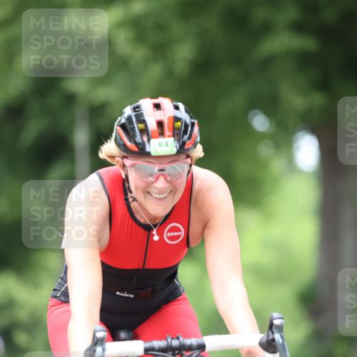 15.06.2025 - 7 Türme Triathlon Yannick Fuchs http://msf.ph/oto/7965565 15.06.2025 13:59:04 Radfahren 458 meine-sportfotos.de