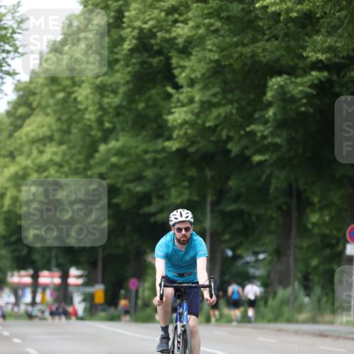 15.06.2025 - 7 Türme Triathlon Yannick Fuchs http://msf.ph/oto/7965583 15.06.2025 13:59:17 Radfahren 681 meine-sportfotos.de