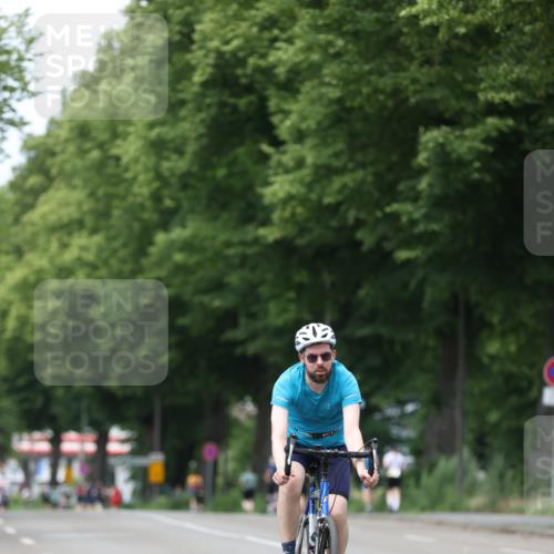 15.06.2025 - 7 Türme Triathlon Yannick Fuchs http://msf.ph/oto/7965591 15.06.2025 13:59:17 Radfahren 681 meine-sportfotos.de