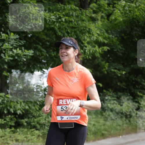 15.06.2025 - REWE Women's Run Jannik Wohlers http://msf.ph/oto/7965642 15.06.2025 10:00:17 Laufen 53 meine-sportfotos.de