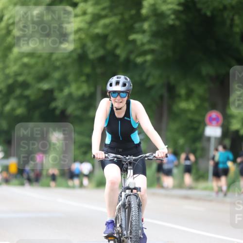 15.06.2025 - 7 Türme Triathlon Yannick Fuchs http://msf.ph/oto/7965643 15.06.2025 13:59:24 Radfahren 830 meine-sportfotos.de