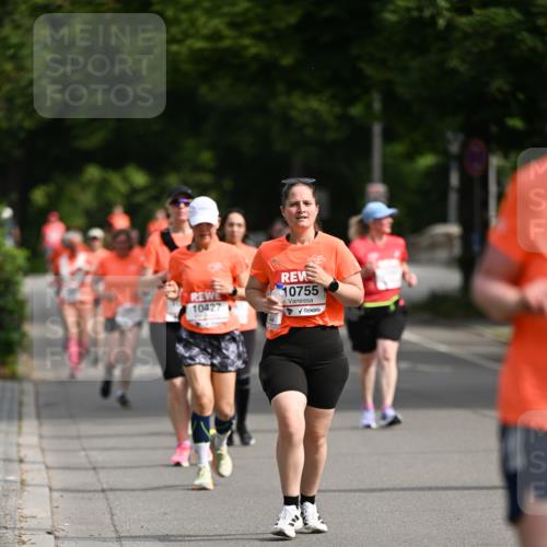 15.06.2025 - REWE Women's Run Dr. Thomas Lammeyer http://msf.ph/oto/7965731 15.06.2025 09:53:40 Laufen 10427, 10755 meine-sportfotos.de