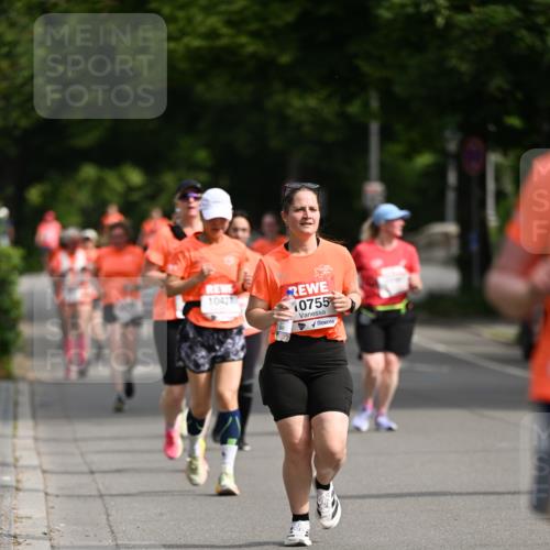 15.06.2025 - REWE Women's Run Dr. Thomas Lammeyer http://msf.ph/oto/7965745 15.06.2025 09:53:41 Laufen 10427, 10755 meine-sportfotos.de