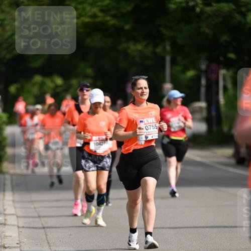 15.06.2025 - REWE Women's Run Dr. Thomas Lammeyer http://msf.ph/oto/7965751 15.06.2025 09:53:41 Laufen 10427, 0755 meine-sportfotos.de
