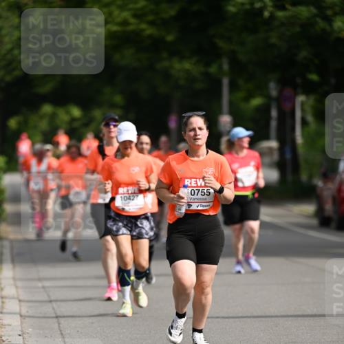 15.06.2025 - REWE Women's Run Dr. Thomas Lammeyer http://msf.ph/oto/7965762 15.06.2025 09:53:41 Laufen 10427, 0755 meine-sportfotos.de