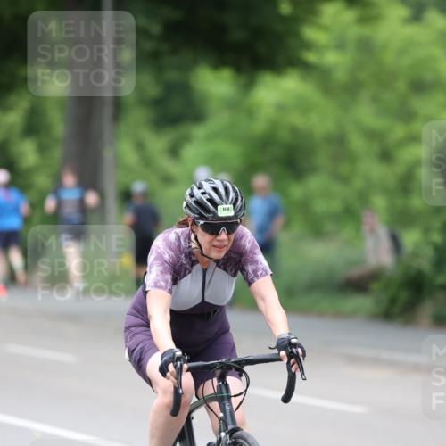 15.06.2025 - 7 Türme Triathlon Yannick Fuchs http://msf.ph/oto/7965763 15.06.2025 14:00:13 Radfahren 1170 meine-sportfotos.de
