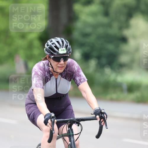 15.06.2025 - 7 Türme Triathlon Yannick Fuchs http://msf.ph/oto/7965771 15.06.2025 14:00:13 Radfahren 1170 meine-sportfotos.de
