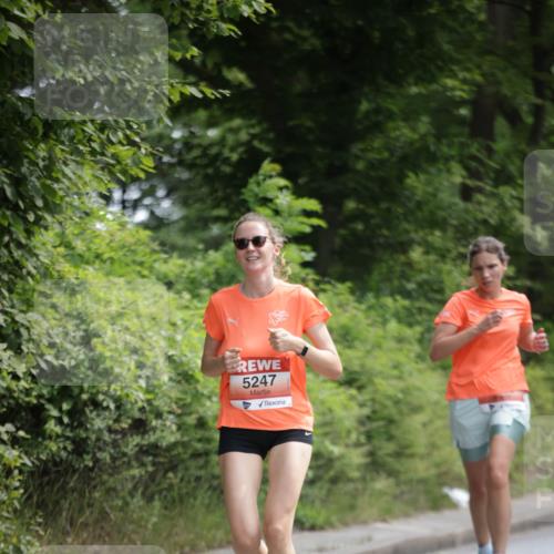 15.06.2025 - REWE Women's Run Jannik Wohlers http://msf.ph/oto/7965843 15.06.2025 10:00:55 Laufen 5247 meine-sportfotos.de