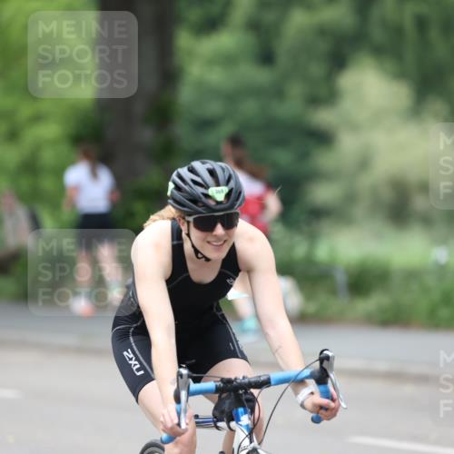 15.06.2025 - 7 Türme Triathlon Yannick Fuchs http://msf.ph/oto/7965844 15.06.2025 14:00:20 Radfahren 405 meine-sportfotos.de