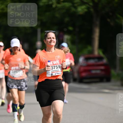 15.06.2025 - REWE Women's Run Dr. Thomas Lammeyer http://msf.ph/oto/7965853 15.06.2025 09:53:43 Laufen 10427, 0755 meine-sportfotos.de