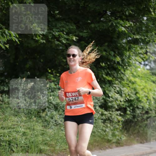 15.06.2025 - REWE Women's Run Jannik Wohlers http://msf.ph/oto/7965921 15.06.2025 10:00:56 Laufen 5247 meine-sportfotos.de